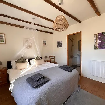 Holiday home De Nanteuil, 11 Pers, Piscine Messeux